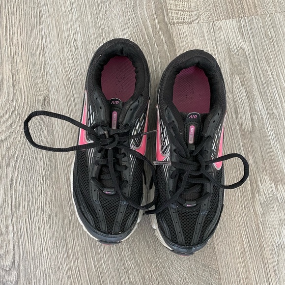 Nike Air Tri-D running shoes - Picture 2 of 3